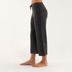 Women's Gray Cropped Pants